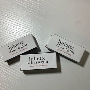 Juliette Has a Gun Ode to Dullness Perfume set of 3 (1.7ml each)